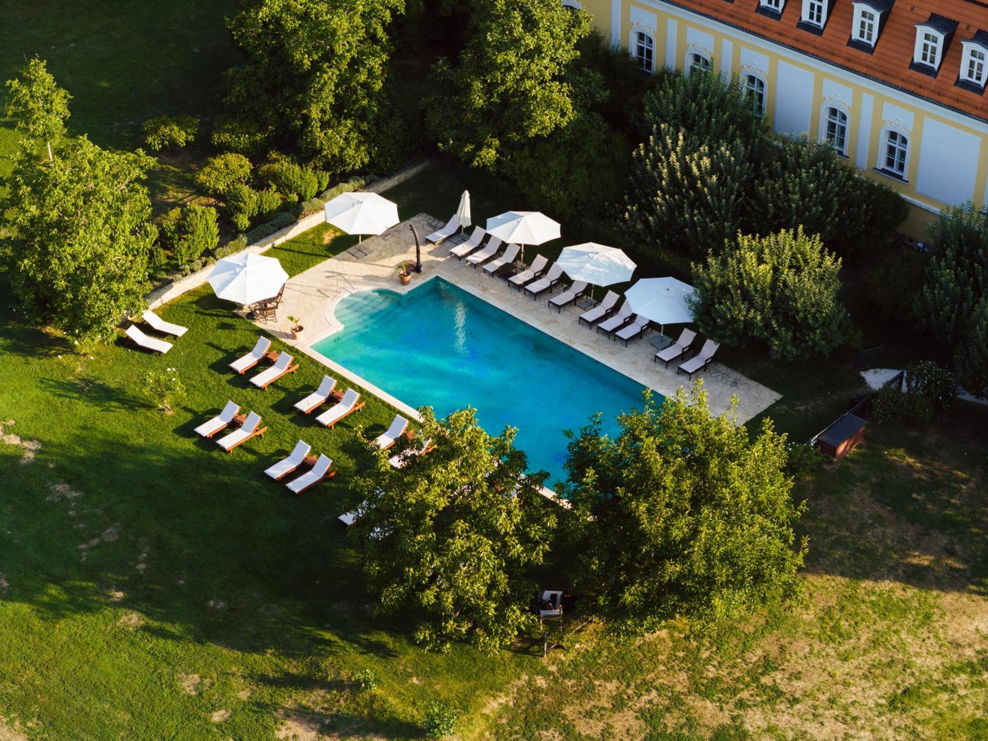 Hotel Chateau Bela Zewnętrze zdjęcie
